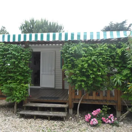 Camping Cap Soleil キャンプ場 Saint-Denis-dʼOléron